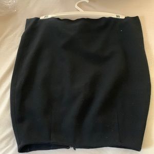 Black skirt 100% wool